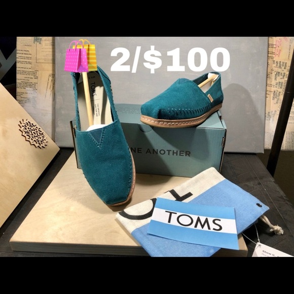 Toms Shoes - 🛍Toms Classics Atlantic Suede